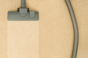 Aardvark Carpet Cleaning, Norwich | Carpet, floor and upholstery cleaning special offers in Norwich and Norfolk | Image: Beige carpet being cleaned